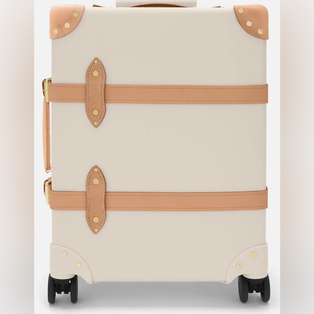 SOLD - Globe Trotter Safari Carry-on